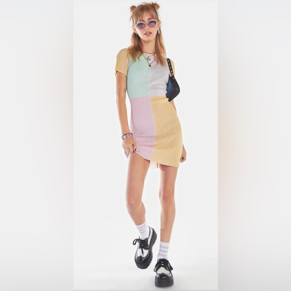 The Ragged Priest Dresses & Skirts - NWOT The Ragged Priest Switch Ribbed Mini Dress, Size S